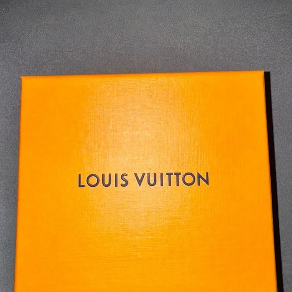 Louis Vuitton Brown Monogram Key Pouch - Picture 4 of 6